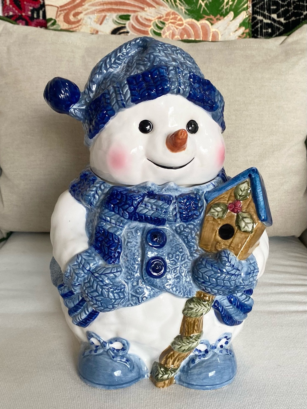 Vtg Tre AMI Inc. Ceramic Snowman Cookie Jar Blue White Holding Birdhouse